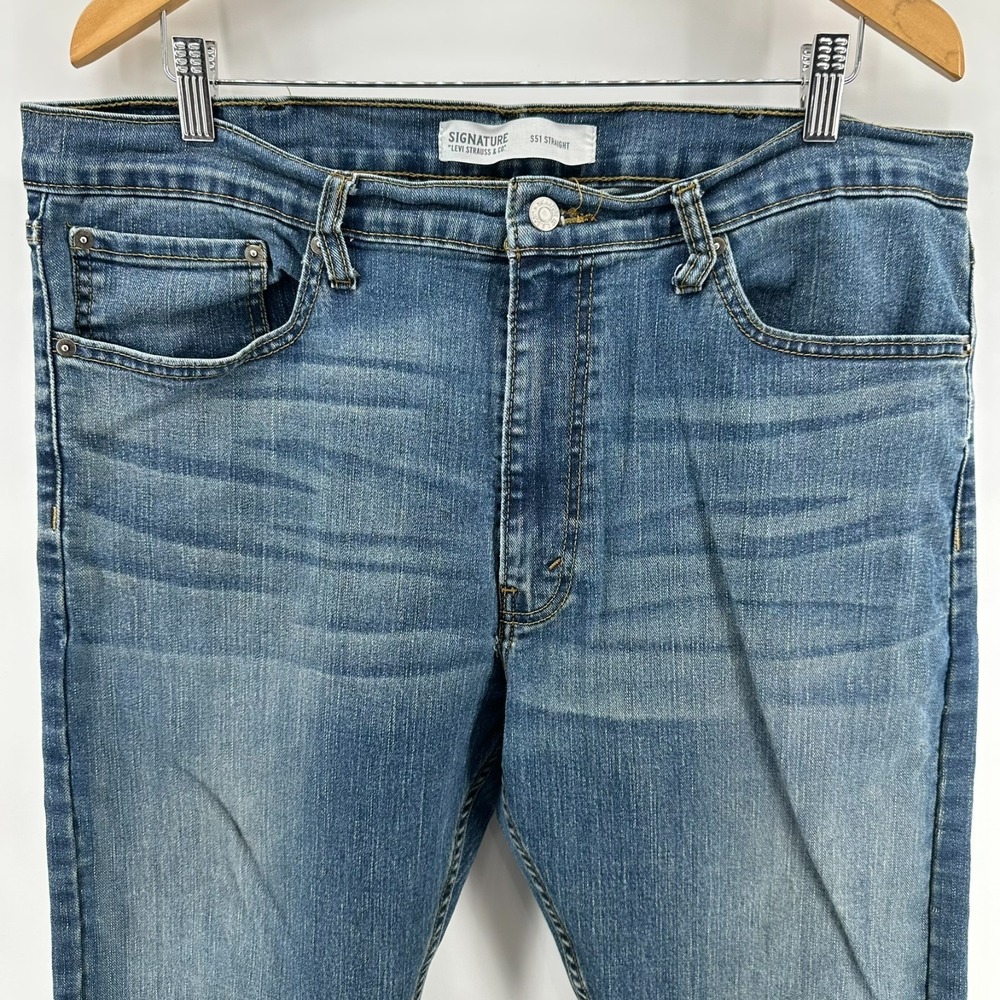 Signature Levi Strauss & Co. Jeans Mens 38x32 Blue S51 Straight Denim Comfort
